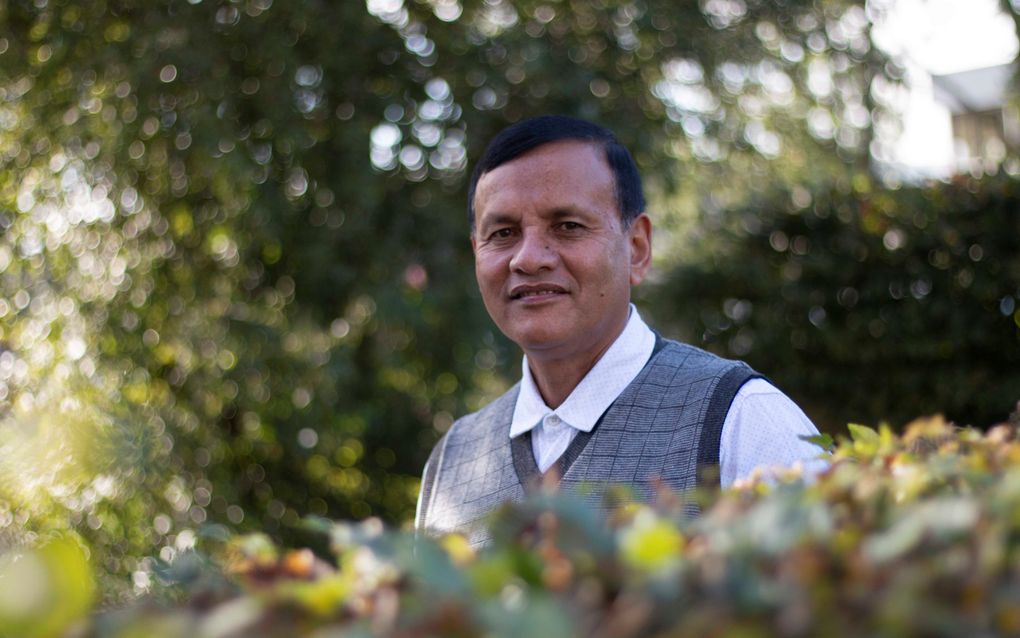 Raju Adhikari, een voormalige hindoe, moest zich in het geheim laten dopen. beeld Bijzondere Noden