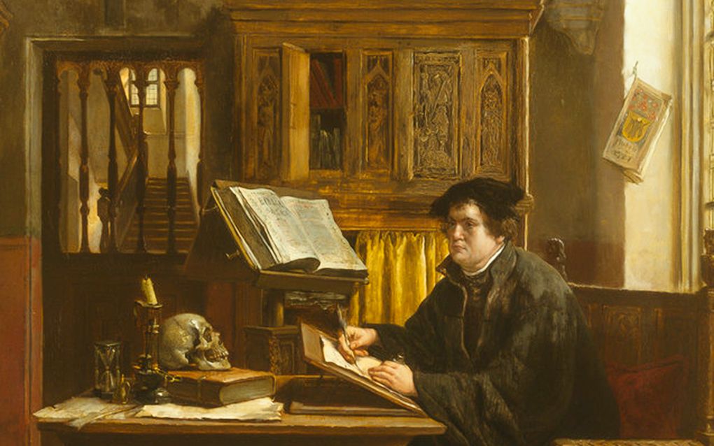 Maarten Luther vertaalt de Bijbel. Ds. P. De Vries: „Sola Scriptura is iets anders dan de opvatting dat je de Schrift slechts in je eentje leest.” beeld Wikimedia