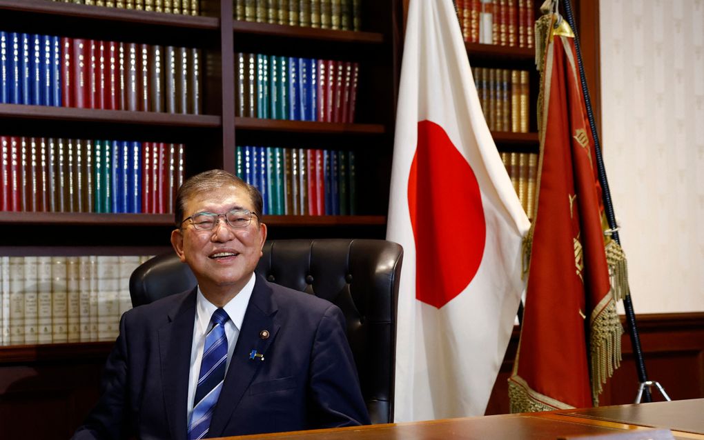 Shigeru Ishiba is sinds begin oktober premier van Japan en schreef meteen Lagerhuisverkiezingen uit. Volgens peilingen zullen die voor zijn partij LDP niet gunstig verlopen. beeld AFP, Kim Kyung-Hoon