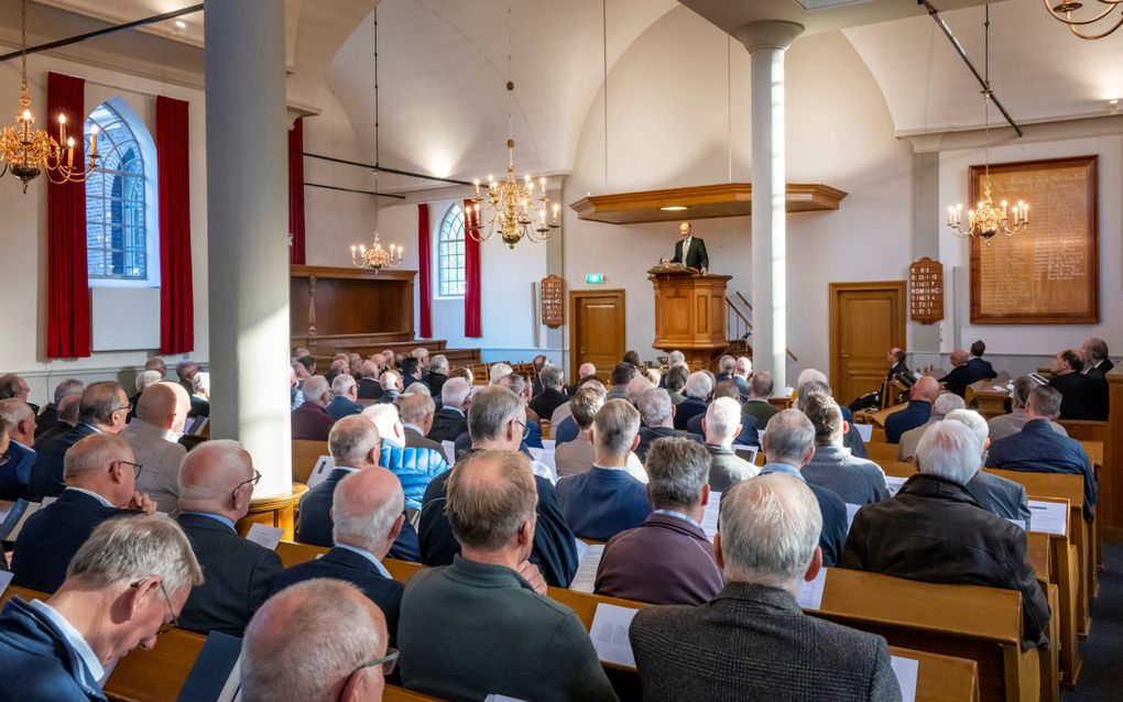 Aanwezigen op de toerustingsdag van de Hervormde Mannenbond, zaterdag in Hoevelaken.
beeld Ruben Schipper