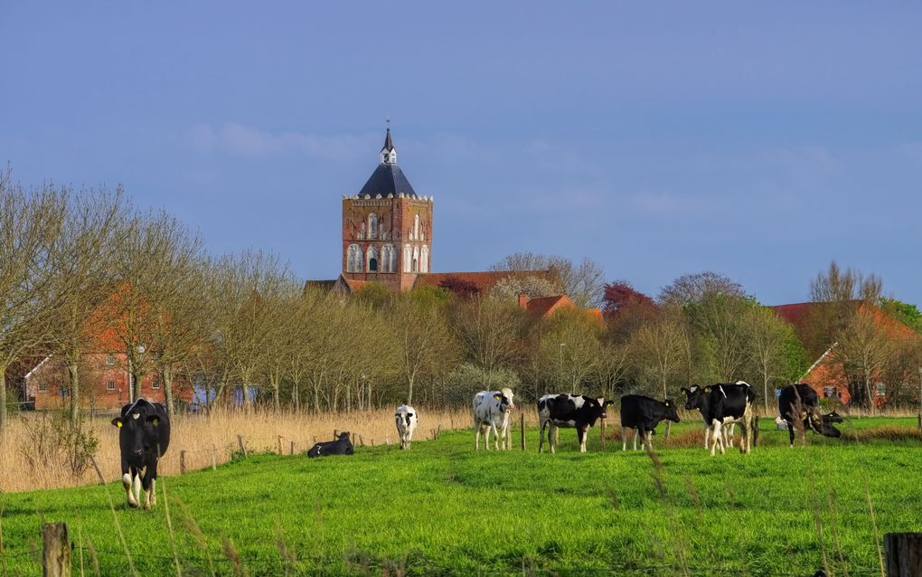 „Voordat we een goede relatie met de wereld om ons heen kunnen herstellen, moet eerst de juiste relatie met God er komen.” beeld iStock