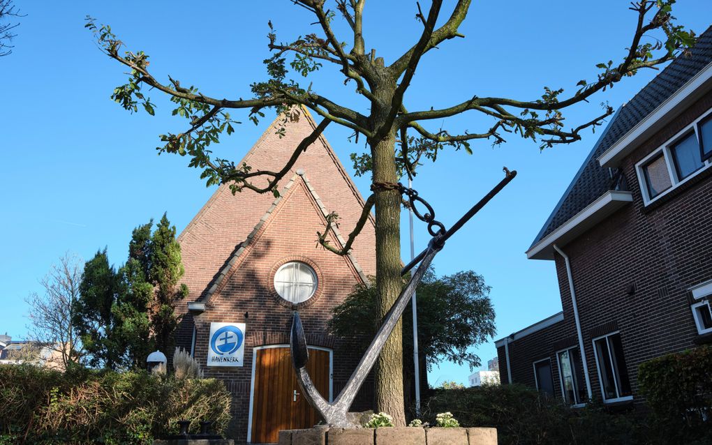 De christelijke gereformeerde Havenkerk in Sassenheim. beeld Fred Libochant Fotografie