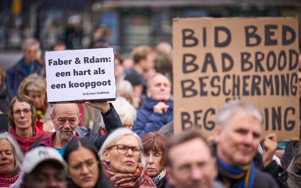 Demonstratie tegen het einde van de bed-bad-broodregeling. beeld ANP, Phil Nijhuis