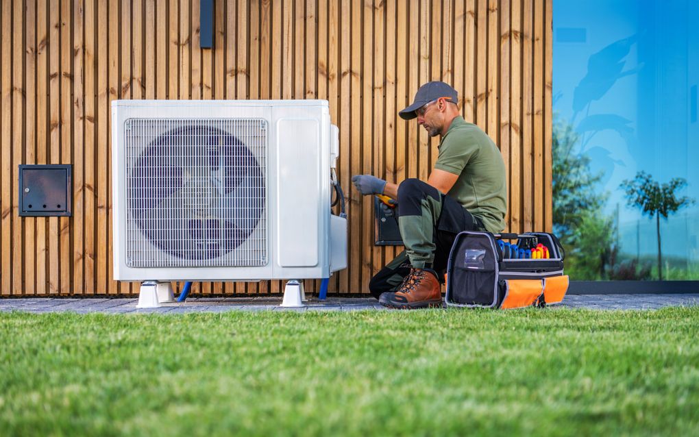 In het officiële beleid gelden de airconditioners niet als warmtepompen die meetellen bij de doelstellingen in de energietransitie. beeld Getty Images