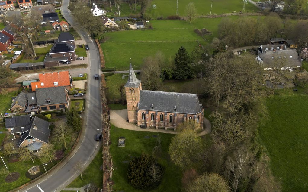 De energiebesparingsplicht geldt ook voor kerken. Foto: protestantse Ludgerus kerk in Hall. beeld ANP, Sander Koning 