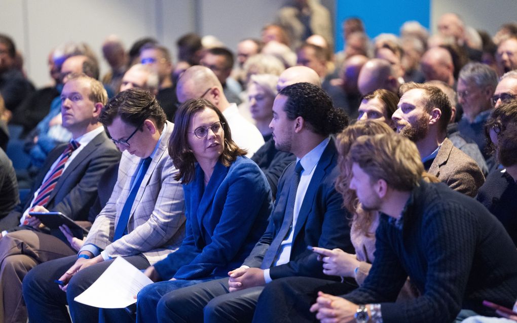 Tweede Kamerleden Pieter Grinwis, Mirjam Bikker en Don Ceder (van links naar rechts)  tijdens het partijcongres van de ChristenUnie op zaterdag 23 november in Barneveld. beeld ANP, Jeroen Jumelet