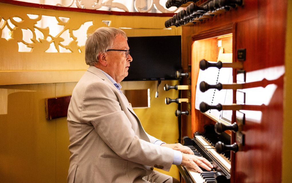 Organist Dick Sanderman. beeld André Dorst