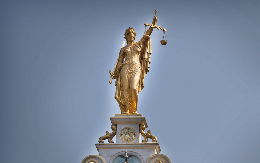 Vrouwe Justitia, beeld van de rechtsspraak. beeld Rd, Henk Visscher