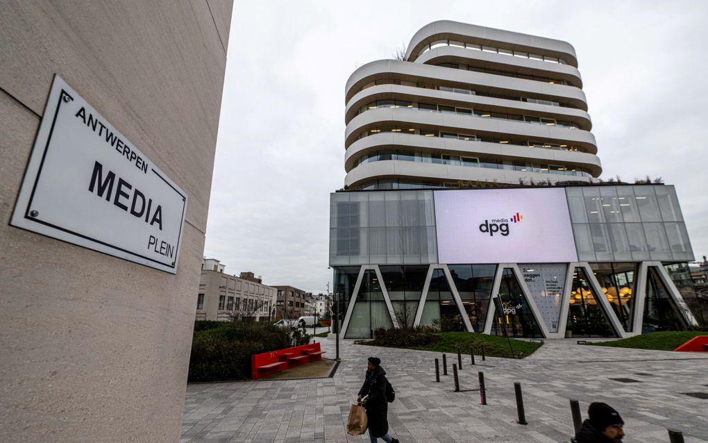 DPG Media verlegt de focus van abonnementen naar dataverzameling. Foto: het hoofdkantoor in Antwerpen. beeld ANP, Jonas Roosens 