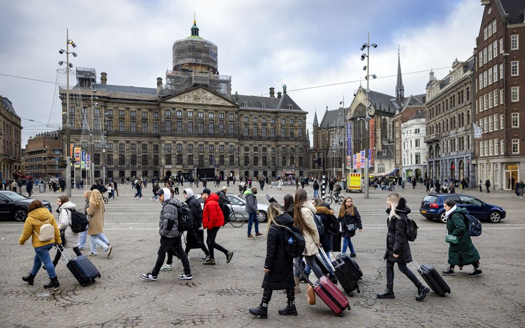 De Dam in Amsterdam. Rond de voetbalwedstrijd Ajax - Maccabi Tel Aviv, 7 november, waren er onlusten in de stad.  beeld ANP, Ramon van Flymen