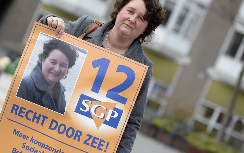 Lilian Janse, lijsttrekker van de SGP in Vlissingen. beeld ANP, Marco de Swart
