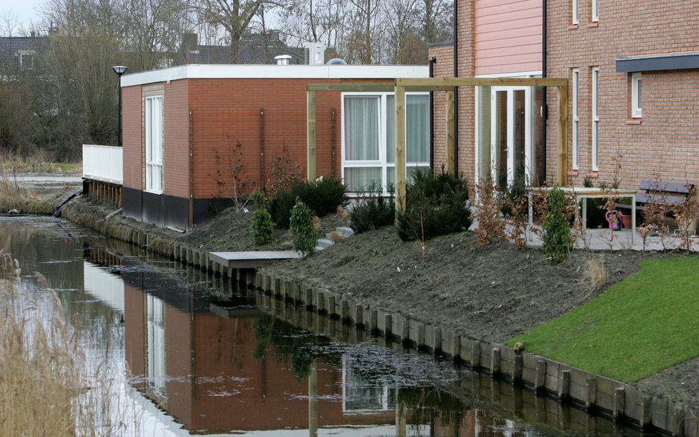 Ouderenwoning achter een bestaand woonhuis. Veel 55-plussers zijn op zoek naar een kleinere behuizing. beeld RD, Anton Dommerholt 