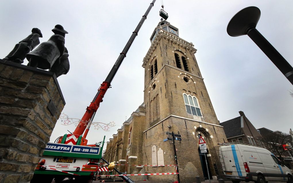 De laatste Friese kerkendag had plaats in Joure (foto uit 2018, toen de spits van de ”Jouster Toer” werd gerestaureerd). beeld RD, Anton Dommerholt