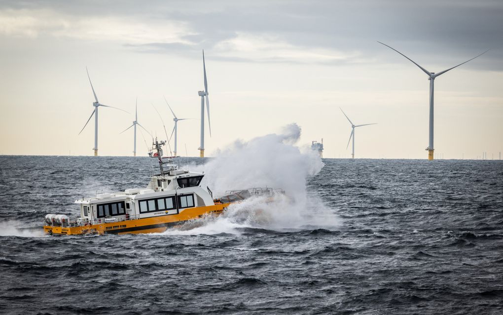 Turbines op zee vormen windpark Hollandse Kust Zuid van Vattenfall. Het windpark bestaat uit 139 windturbines en ligt op ongeveer 18 kilometer van de kust. Het levert stroom voor ruim 1,5 miljoen huishoudens. ANP Jeffrey Groeneweg