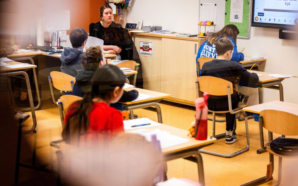 „Vanwege gebrekkige taalvaardigheid in het Nederlands krijgen leerlingen soms vmbo-advies.” beeld ANP, Jeffrey Groeneweg