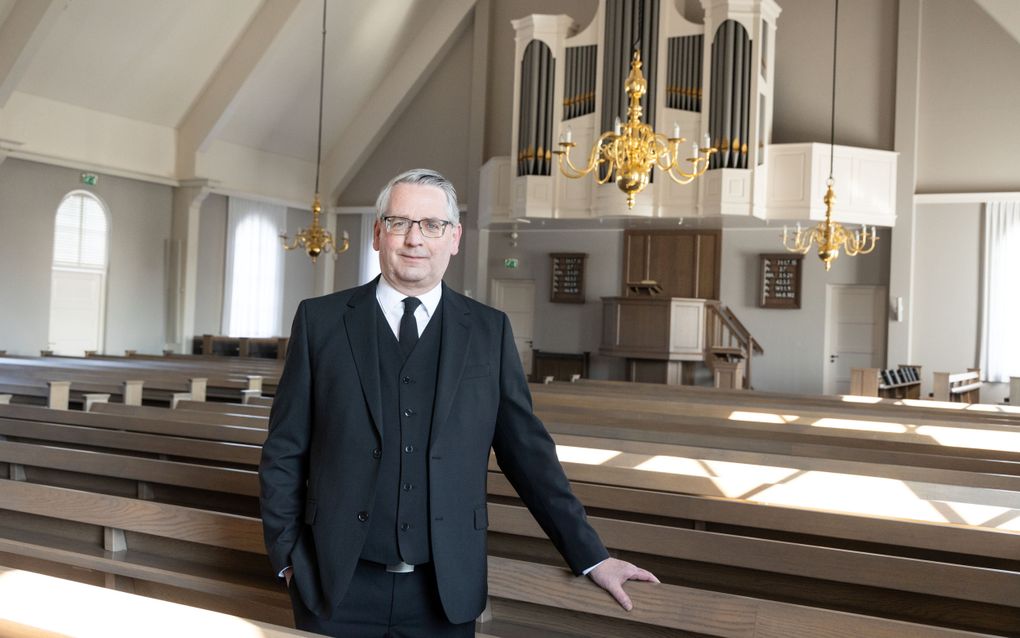 Ds. J. Joppe in het kerkgebouw van de hersteld hervormde gemeente te Barneveld. beeld RD, Anton Dommerholt