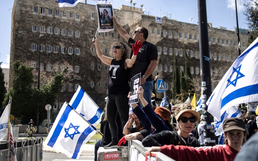 Protest tegen premier Benjamin Netanyahu in Jeruzalem op 19 maart. beeld AFP, John Wessels