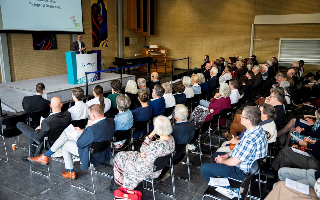 Evangelist Corné de Geus uit Oosterhout was zaterdag een van de sprekers op de IRS-ontmoetingsdag in Gorinchem. beeld Cees van der Wal Fotografie