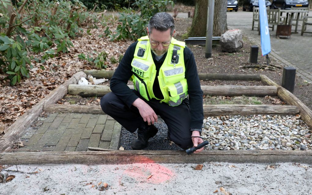 Vele honderden zoektochten hebben ze al uitgevoerd en in ruim 50 procent van de gevallen werd de vermiste persoon gevonden: de stichting Veteranen Search Team (VST) in Huis ter Heide. Op de foto staat groepscommandant Frank Vingerhoets. beeld VidiPhoto