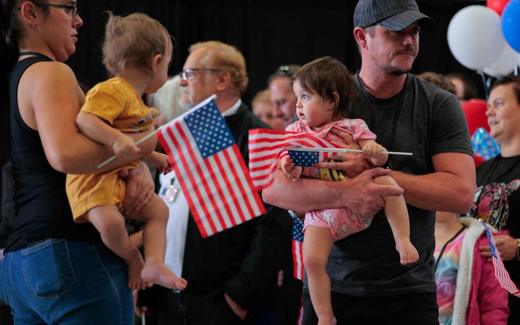 Een eerste groep van Afrikaners landde maandag op Amerikaanse bodem. beeld AFP, Chip Somodevilla