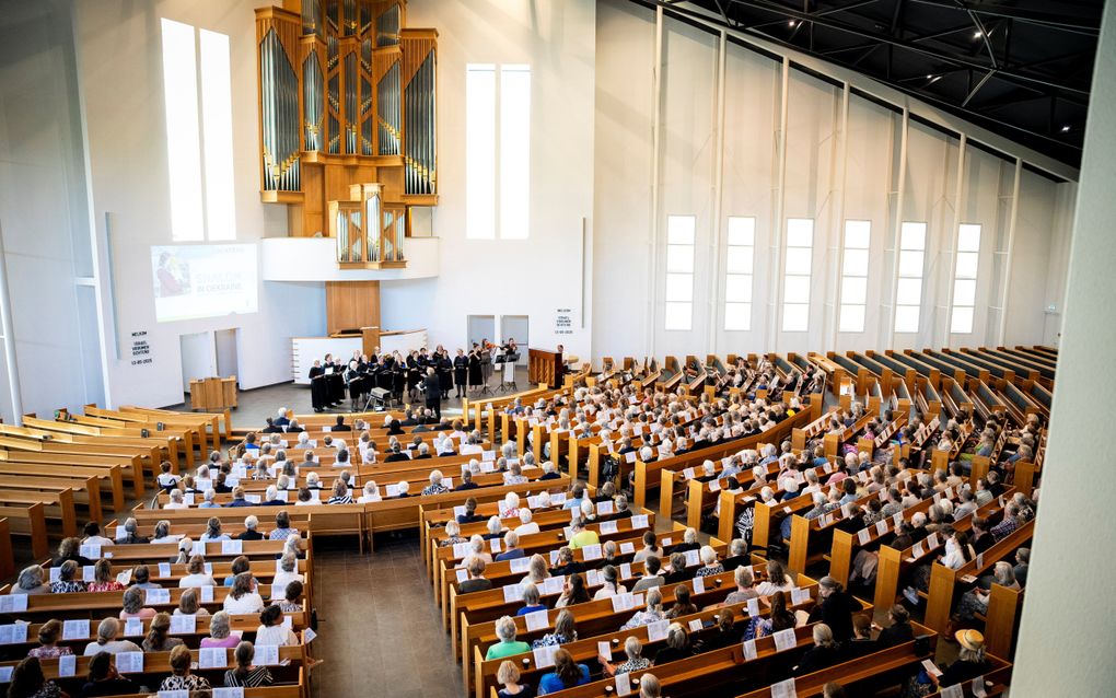 De Israël Vrouwenochtend van de Gereformeerde Gemeenten, dinsdag in Geldermalsen, trok ongeveer 450 bezoekers. beeld Cees van der Wal