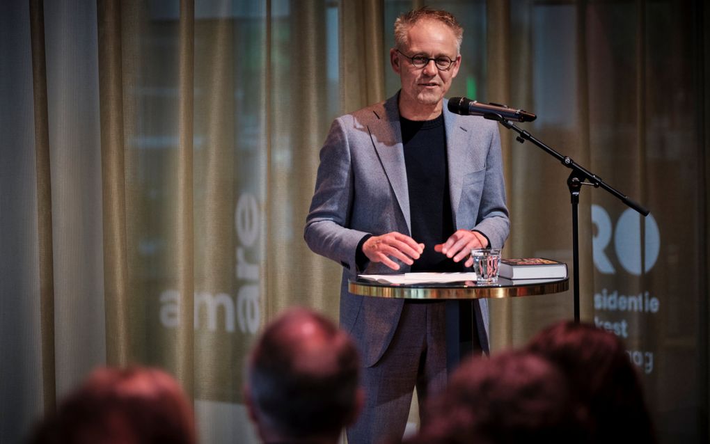 Dr. Kees van Ekris. beeld Fred Libochant Fotografie