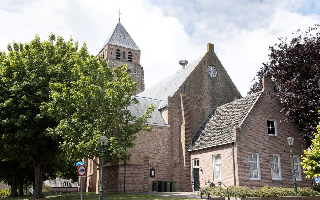 Ds. L.W. den Boer neemt beroep aan naar hervormd Bergambacht