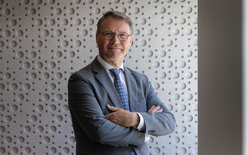 Dr. De Reuver neemt afscheid als scriba Protestantse Kerk: Krimp van de kerk moet niet leiden tot kr