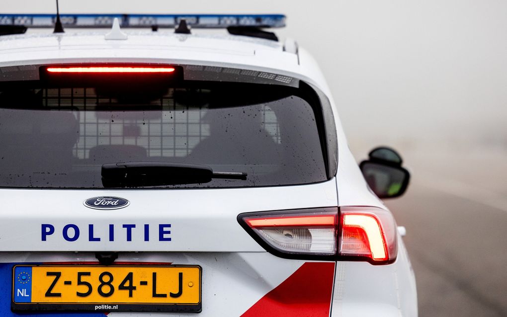 Een politieauto. 