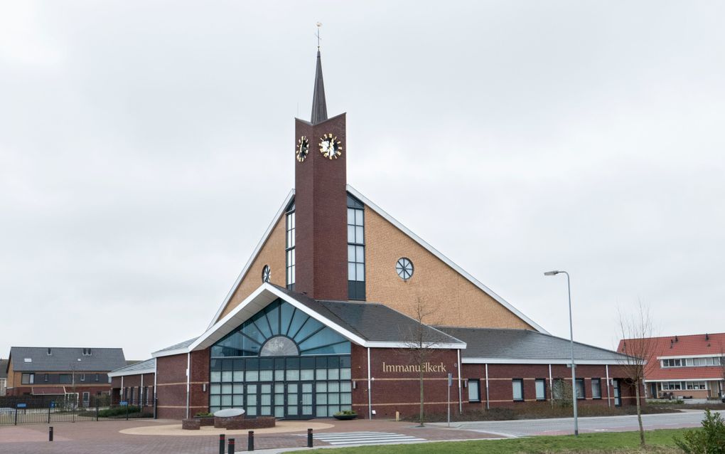 Kerkgebouw van de christelijke gereformeerde Immanuëlkerk in Urk. Al jaren vindt hier op Goede Vrijdagochtend een gezamenlijke dienst plaats met de plaatselijke hervormde gemeente De Bron. beeld RD, Anton Dommerholt