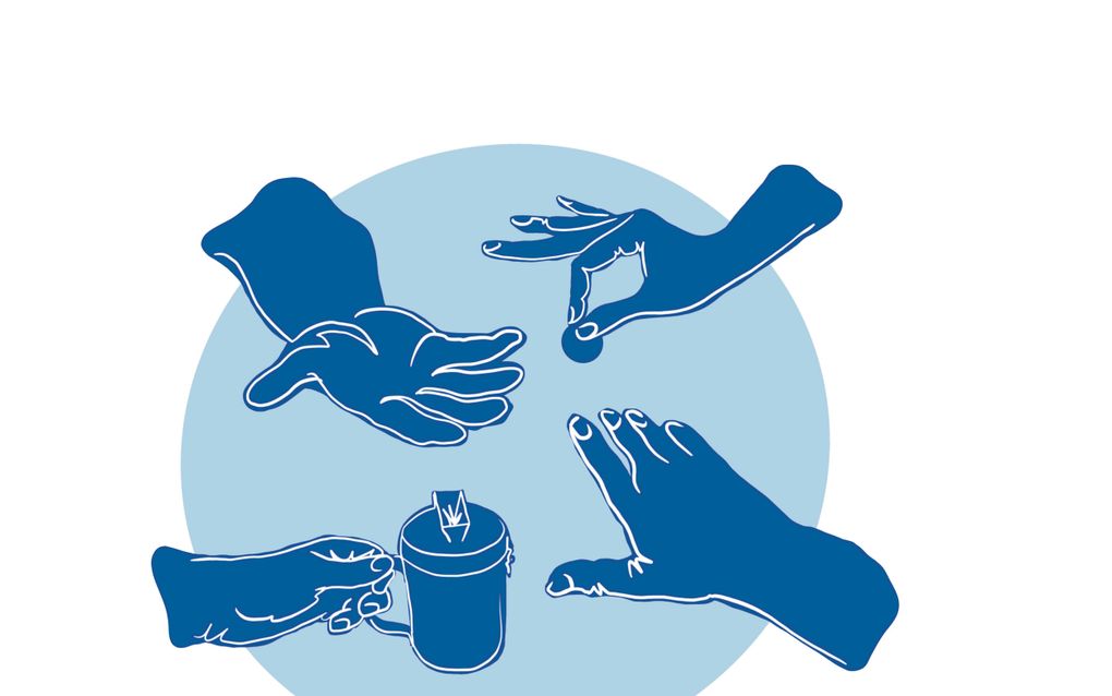 Vier handen kruisen elkaar. Twee zijn bezig met geld geven en ontvangen (in een collectebus). De andere twee reiken elkaar de hand om gezamenlijk iets goeds te gaan doen. 