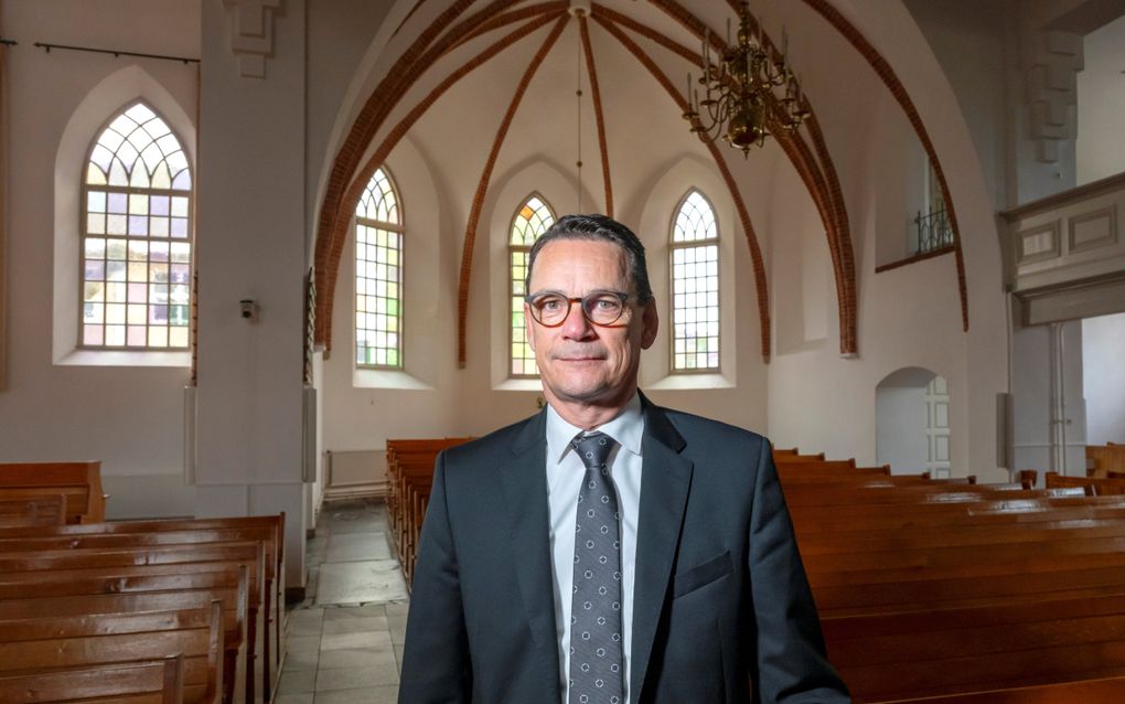 Ds. Hoek neemt afscheid van hersteld hervormd Putten-Ermelo-Harderwijk-Hierden