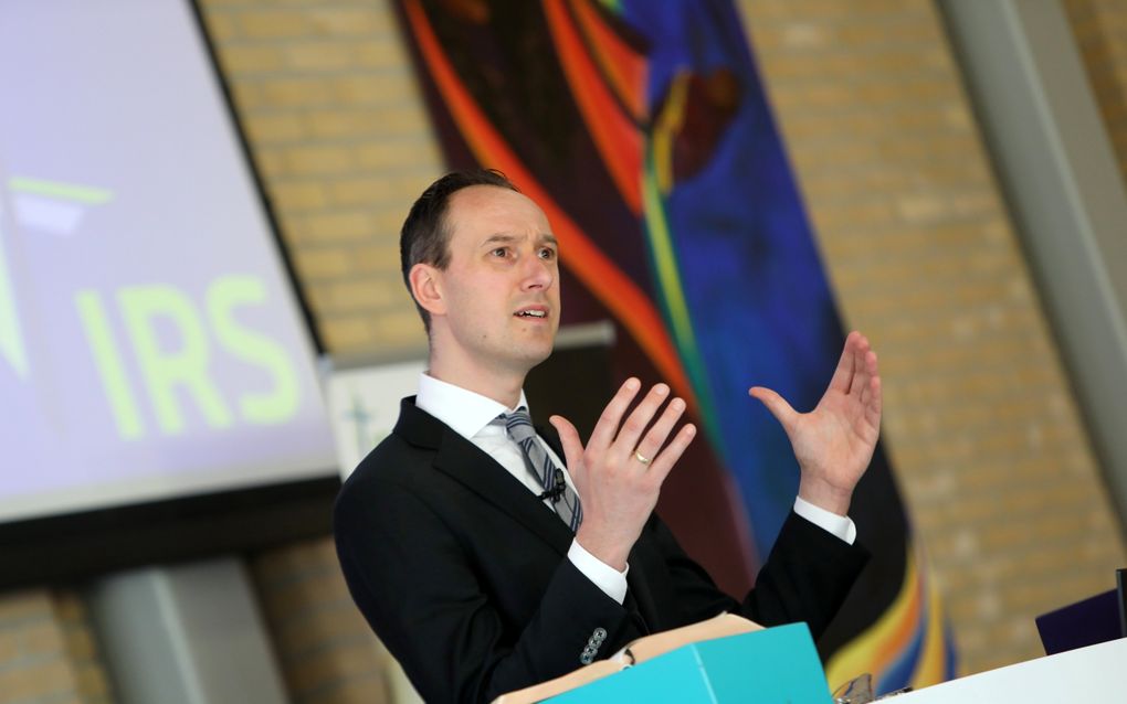 Ds. P.D. Teeuw doet intrede in hervormd Arnemuiden