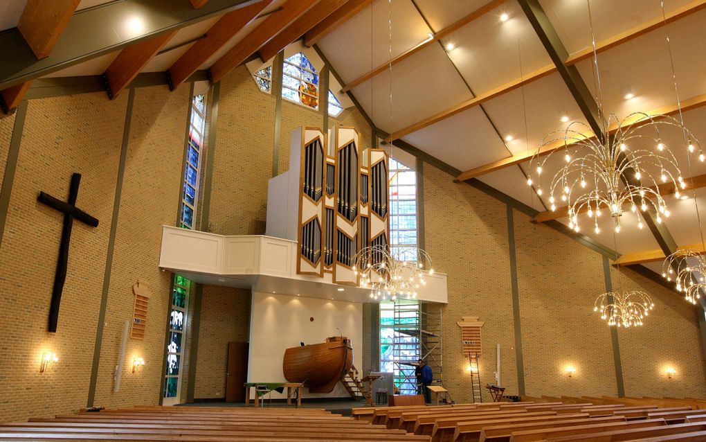 Prop. Bredenhoff bevestigd als predikant in hervormd Urk