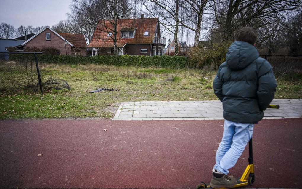 Auto Nunspeet schiet bij ernstig ongeval rakelings langs familie Van de Steeg: „We zijn bewaard”