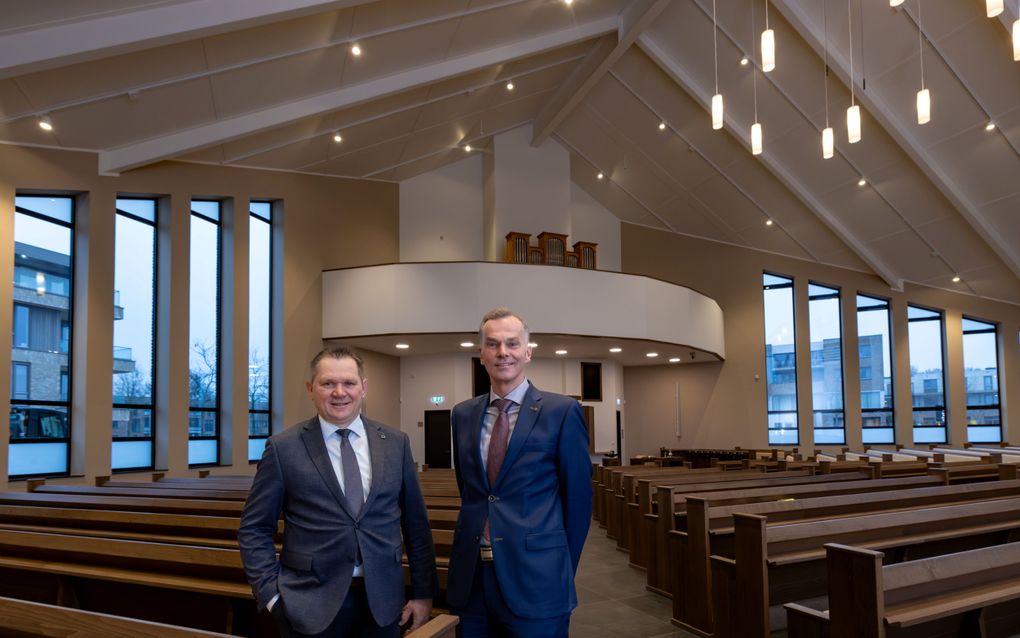 Een eigen kerk voor de hersteld hervormde gemeente IJsselmuiden-Grafhorst