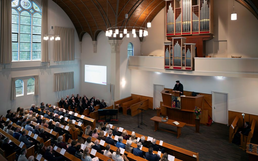 Dr. Van den Os aanvaardt hoogleraarsambt Apeldoorn met uitspreken inaugurele rede