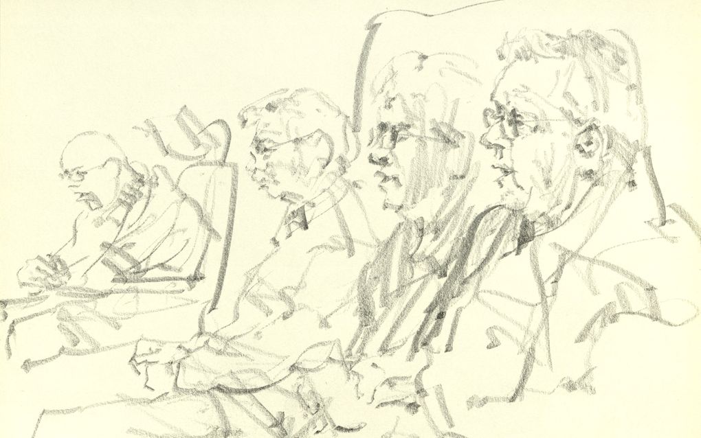 Marius van Dokkum tekent al veertig jaar lang iedere week ouderen