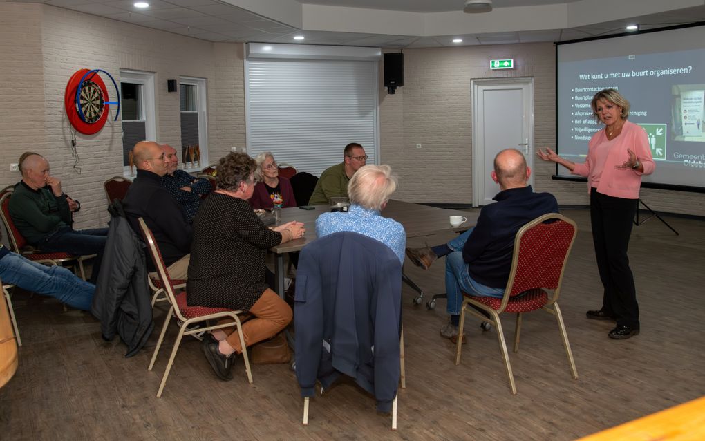 Buurt moet zich 72 uur zelf redden bij crisis, waarschuwt burgemeester Oldebroek
