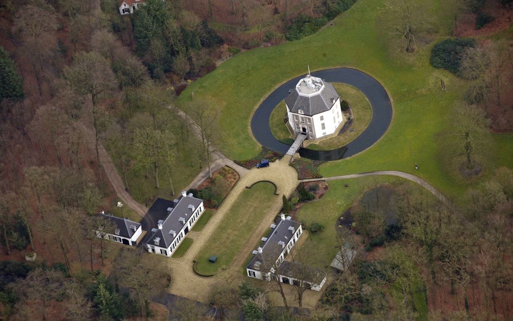 Onbekende drones vlogen boven huis van prinses Beatrix