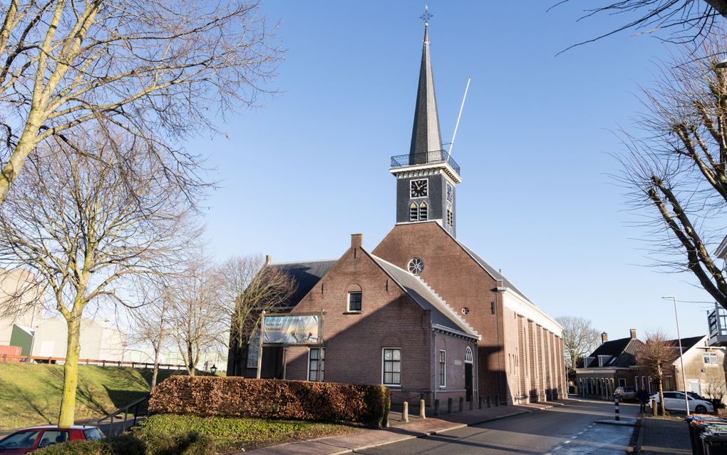 Ds. A. de Lange neemt afscheid van hervormde gemeente Nieuw-Lekkerland