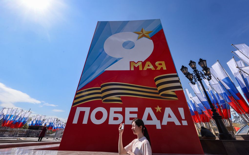Zelensky kondigt staakt-het-vuren aan per 6 mei