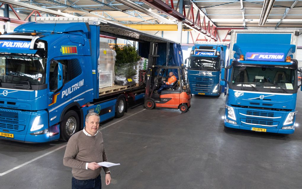 Ate Pultrum wil bij de groei van het transportbedrijf het karakter van een warm familiebedrijf behouden. beeld RD, Anton Dommerholt