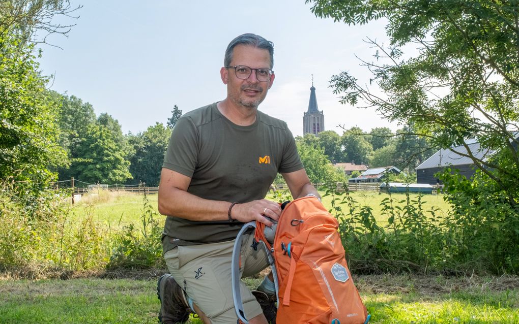 Koster Roel Wagenaar uit Kapelle-Biezelinge begint zijn werkdag vaak met een stevige wandeling