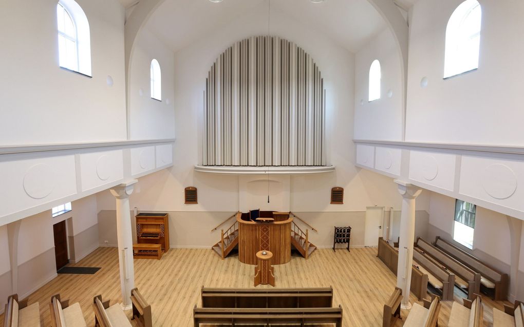 Ds. Van der Staaij neemt afscheid van christelijke gereformeerde kerk ’s-Gravenhage-Scheveningen