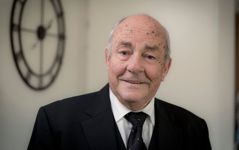 Christelijk gereformeerd emeritus predikant C. Bos overleden
