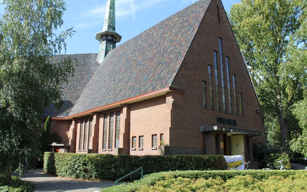 Ds. De Waard neemt afscheid van hervormde wijkgemeente Amstelveen-Buitenveldert