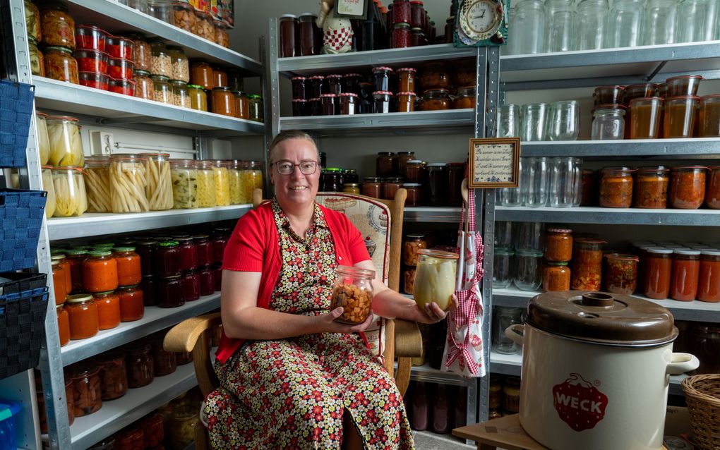 Urker kan wel twee jaar vooruit met haar voorraad inmaak