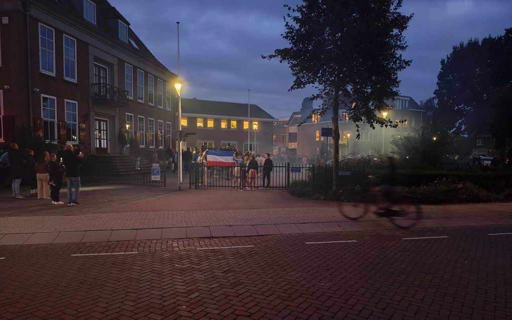 Nieuwe demonstratie Opheusden aangekondigd, burgemeester legt veertien relschoppers gebiedsontzeggin