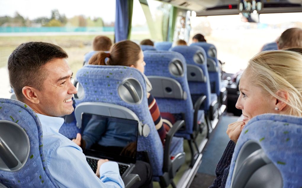 Een bedrijf biedt busreizen aan naar onder andere Luxemburg, waar rookwaren kunnen worden gekocht. beeld RD